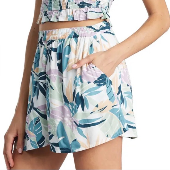 NWT ROXY Shorts - Picture 4 of 7